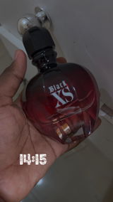 Anonyme review photo