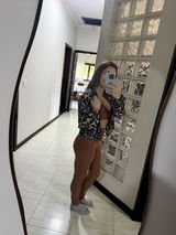Ariana da Silva review photo