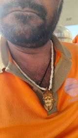 suresh review photo