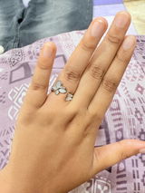 Saira review photo