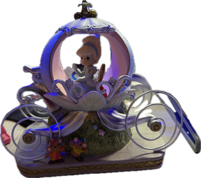 An Enchanted Evening Awaits Disney Cinderella LED Musical