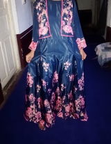 Amina Naqvi review photo