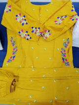Ayesha Hussain review photo