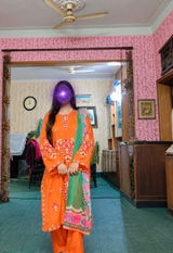 Saira Riaz review photo
