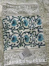 Irum Hasan review photo