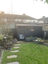 Stephen Bailey-Green review photo