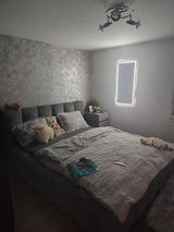 Lori review photo