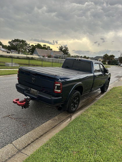 Customer photo from a review by Dayron E.