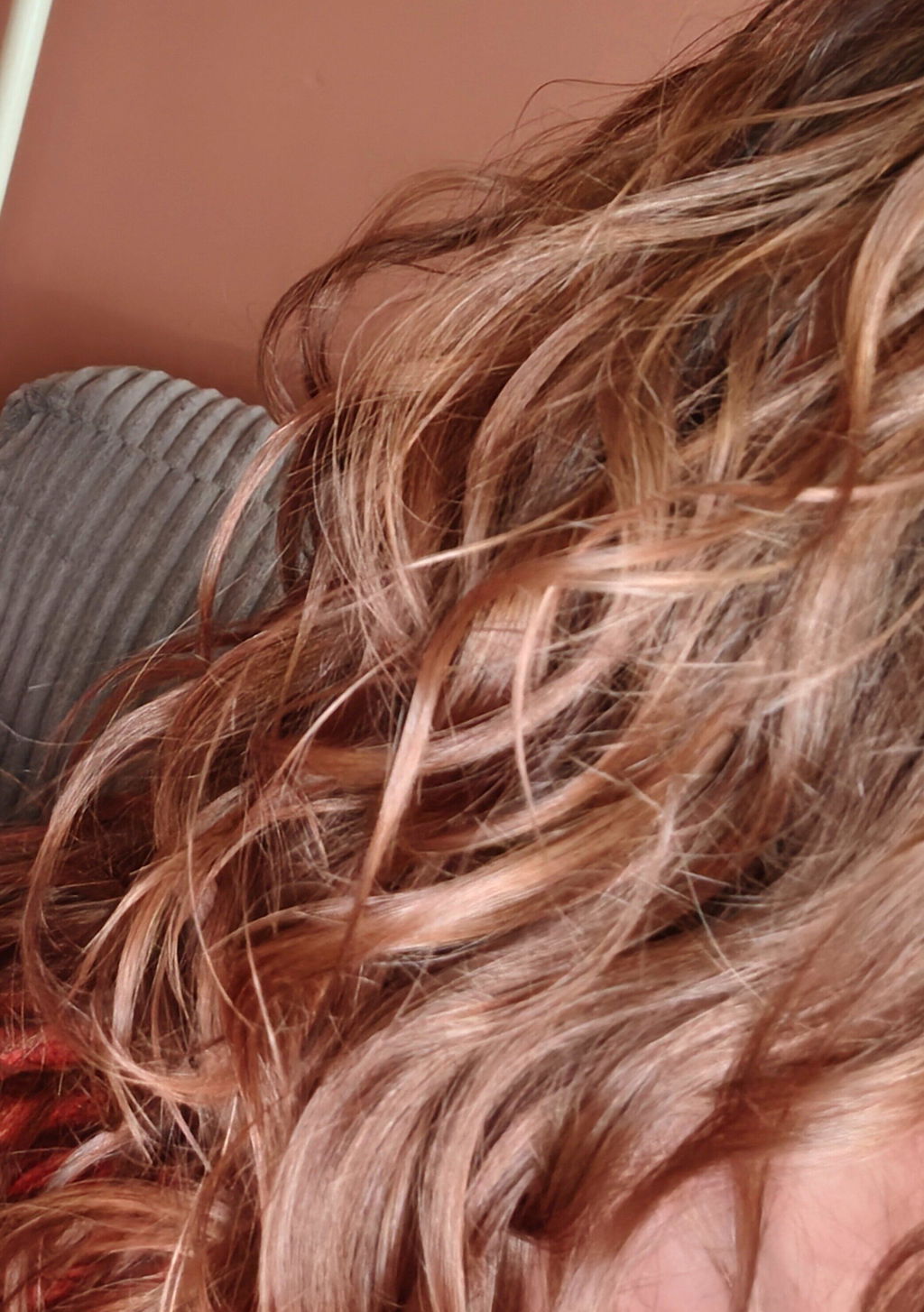 NEW: Volume & Hold Hairspray