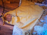 Romane review photo