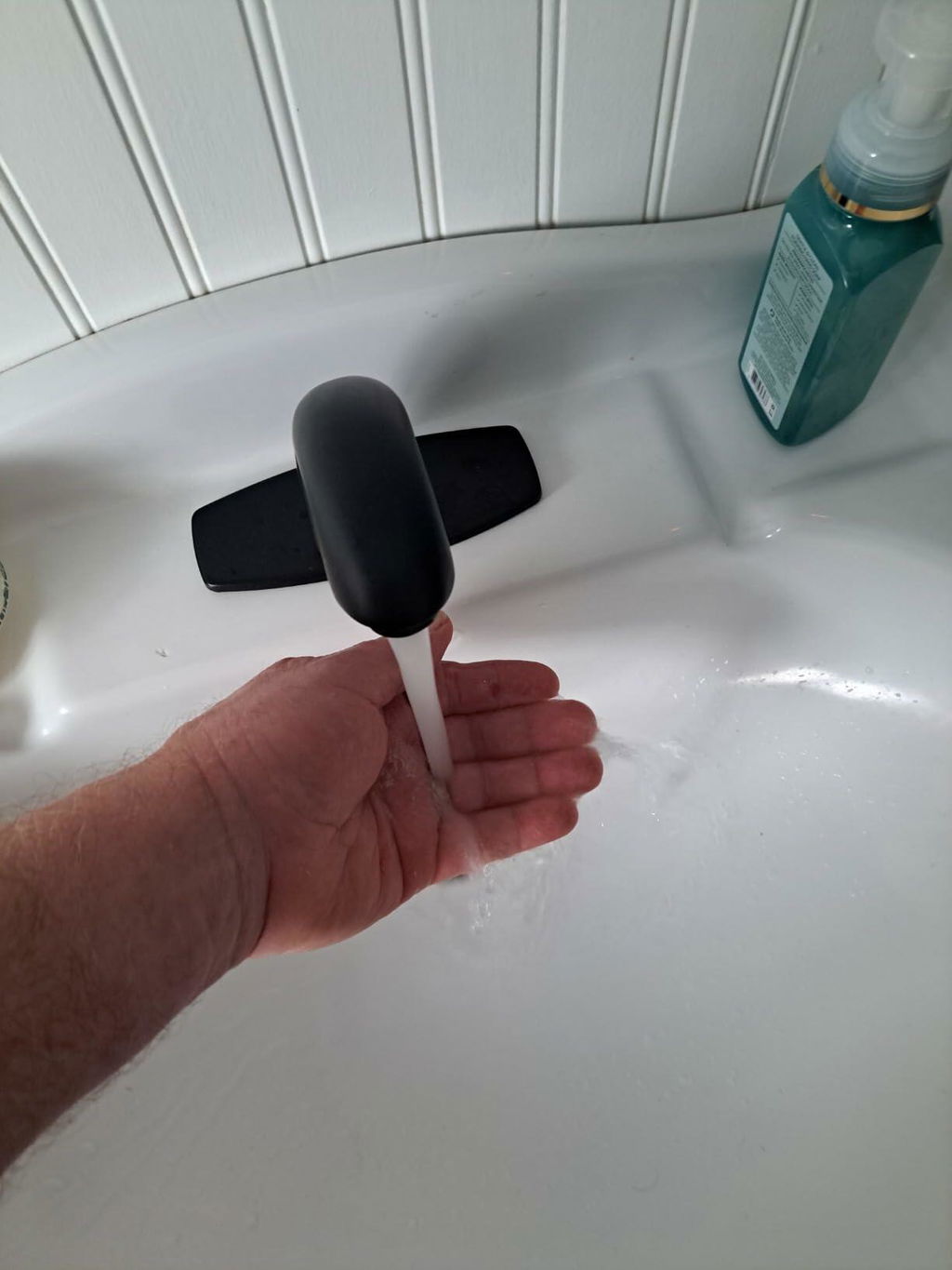 PRIMSOPH Model 8003 Battery and Plug-In Powered Touchless Faucet with Temperature Mixer, Matte Black