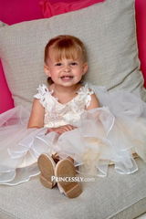 Alexandra review photo