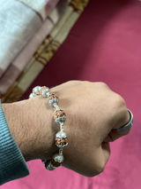 Anuj Dixit review photo