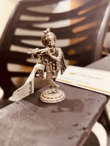 Gautham . review photo