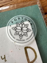 Jasmin T review photo