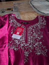 Suman Gupta review photo