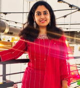 Deepthi Allala review photo