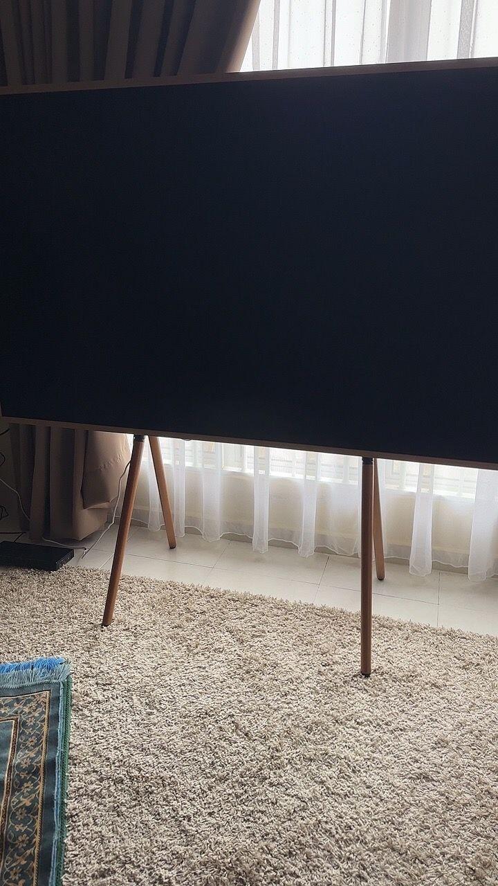 Kanva Quad TV Stand