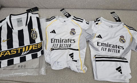 Real Madrid 2025/2026 Home Set (Adults and Kids)