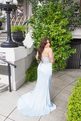Alicia Alvarado review photo