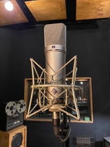 Claudio Becerra review photo