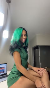 Nyeshia Woods review photo