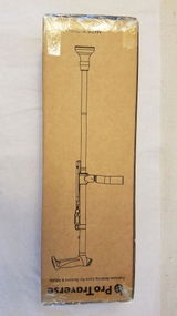 M review photo