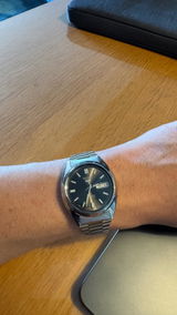 Max review photo
