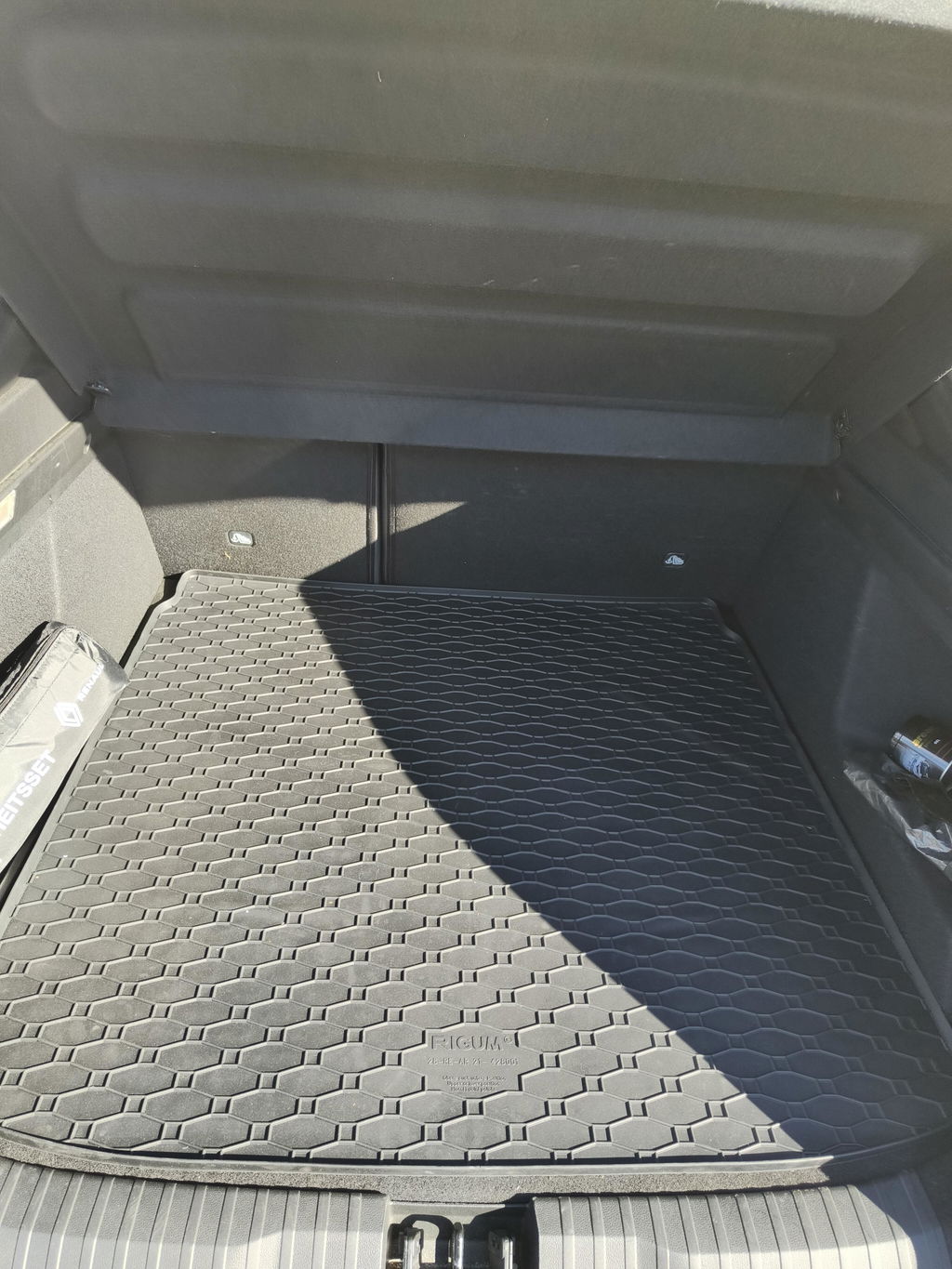 Tavite portbagaj Renault Arkana, caroserie suv, an fabricatie 03.2021 - prezent, portbagaj inferior si superior | 428001