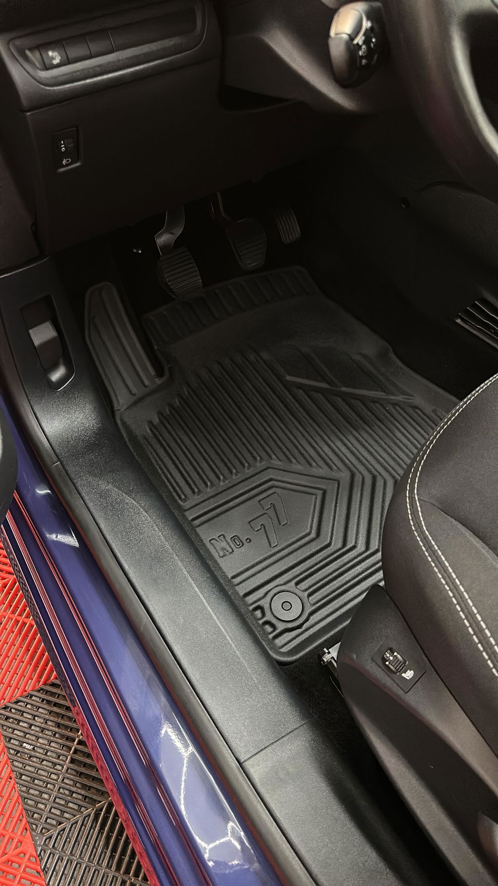 Covorase auto tip tavita Peugeot 208 208 I, an fabricatie 03.2012 - 05.2019, caroserie hatchback | 77408753