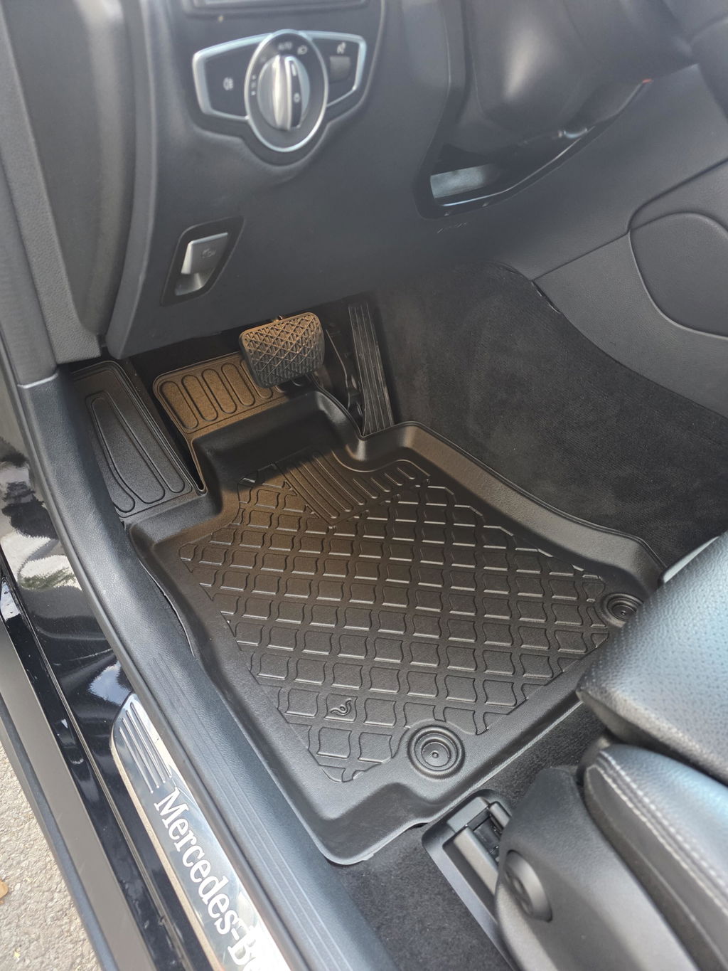 Covorase auto tip tavita Mercedes GLC GLC X253, an fabricatie 09.2015 - 2023, caroserie suv | 603351