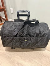 Leo review photo