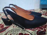 Black review photo