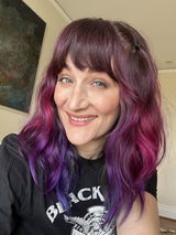 Holly Alexander review photo