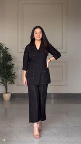 Sakshi review photo