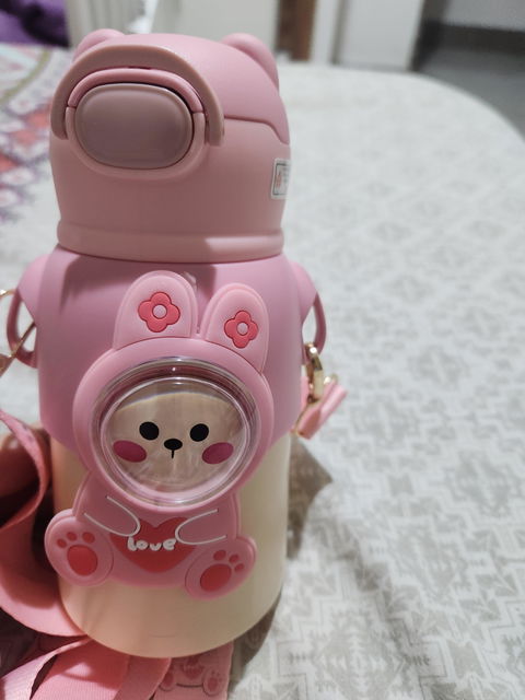 Cute Cartoon Bear Water Bottle for Kids, 3D Character Design with Strap, Drinking Bottle for School & Travel
