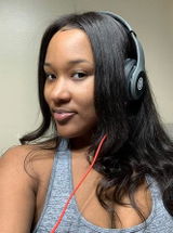 Alexus Spriggs review photo