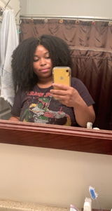 Bryia M. review photo