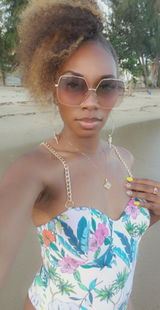 LaToya C. review photo