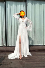 Enid Evelina review photo
