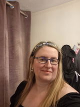 Emma Hirons review photo