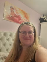 Emma Hirons review photo