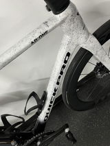 Peter Molnar review photo