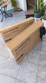 Daihatsu V-100