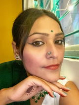 Sakshi Yadav review photo