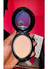 Ishika Roy review photo