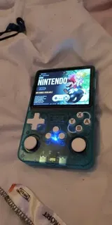 Rene O'Conner review photo