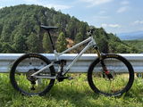Darryn review photo
