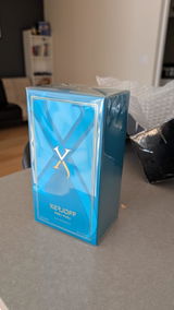 F. MOUN review photo