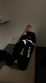 Sam review photo